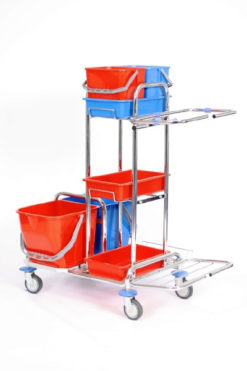 Verchroomde materiaalwagen